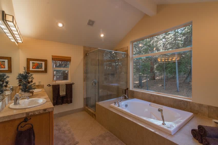 12802 Solvang Way