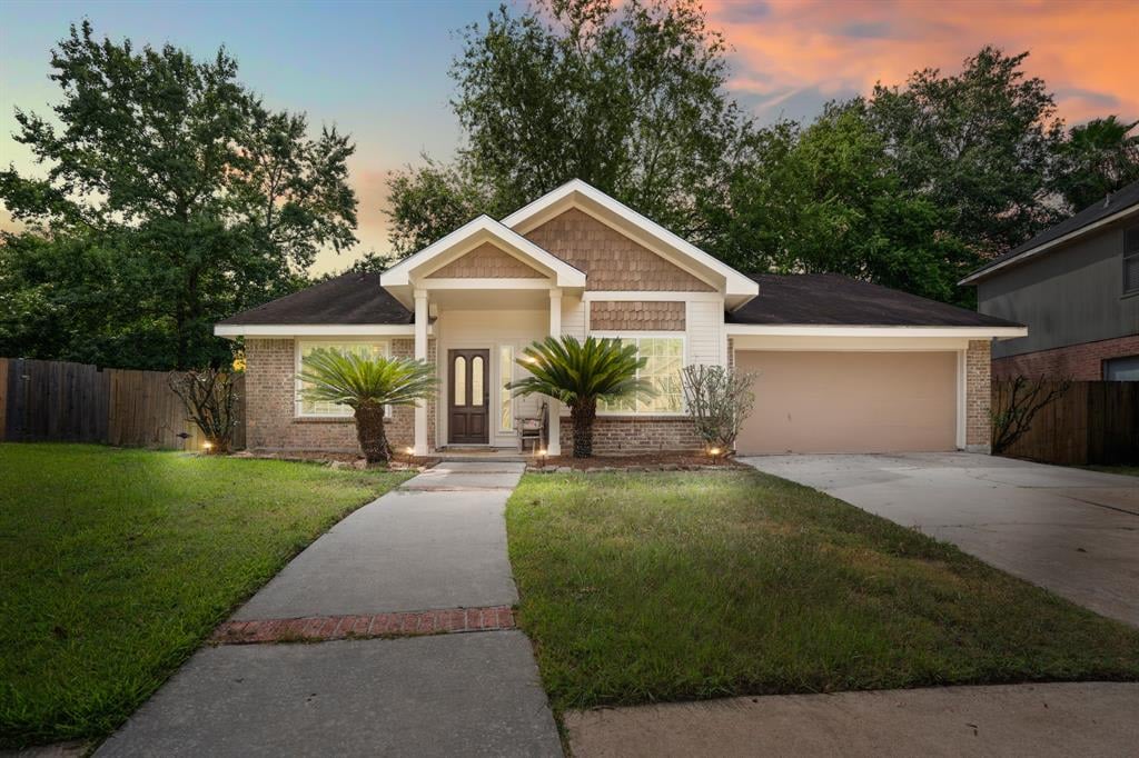 7107 FAWN RIVER CIRCLE