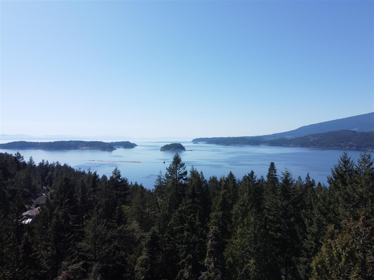 946 Spyglass Rd