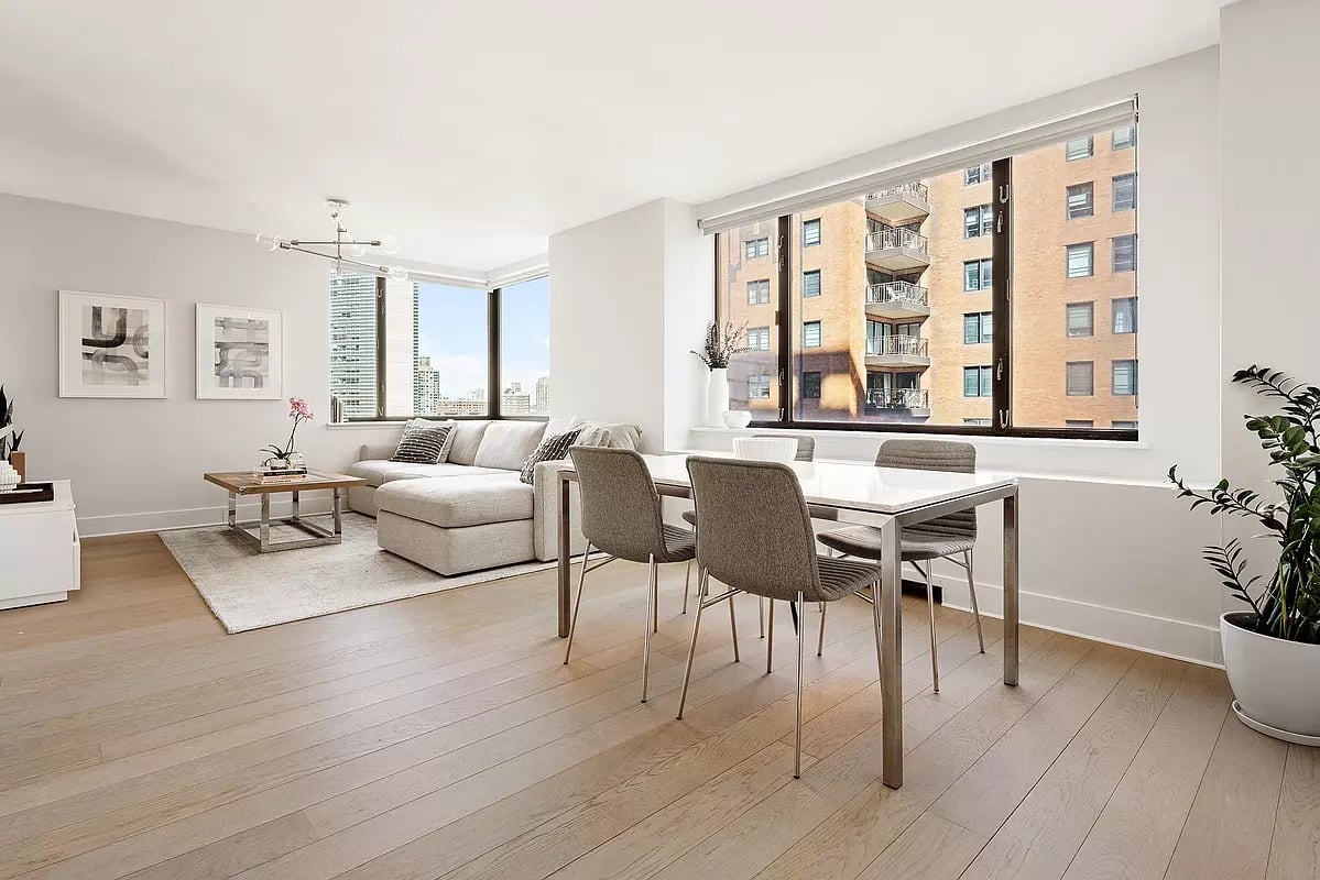 30 West 61st Street #18D