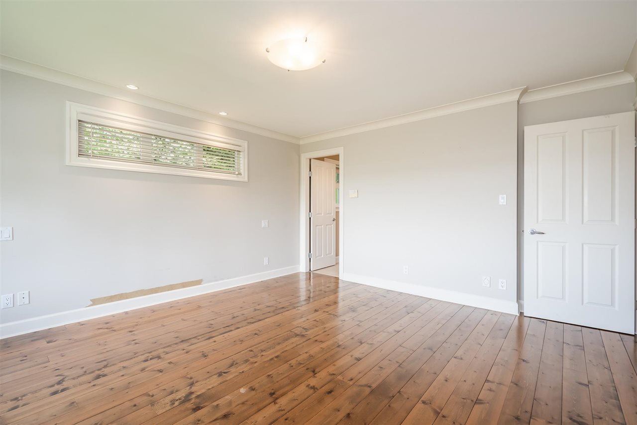 13518 56 Ave
