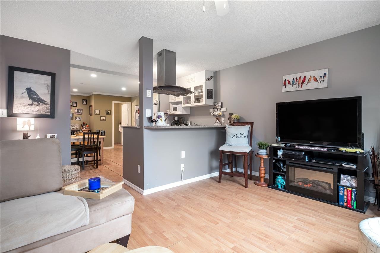4965 River Reach