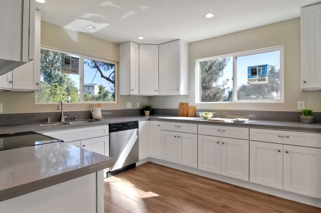 129 Highline Trl
