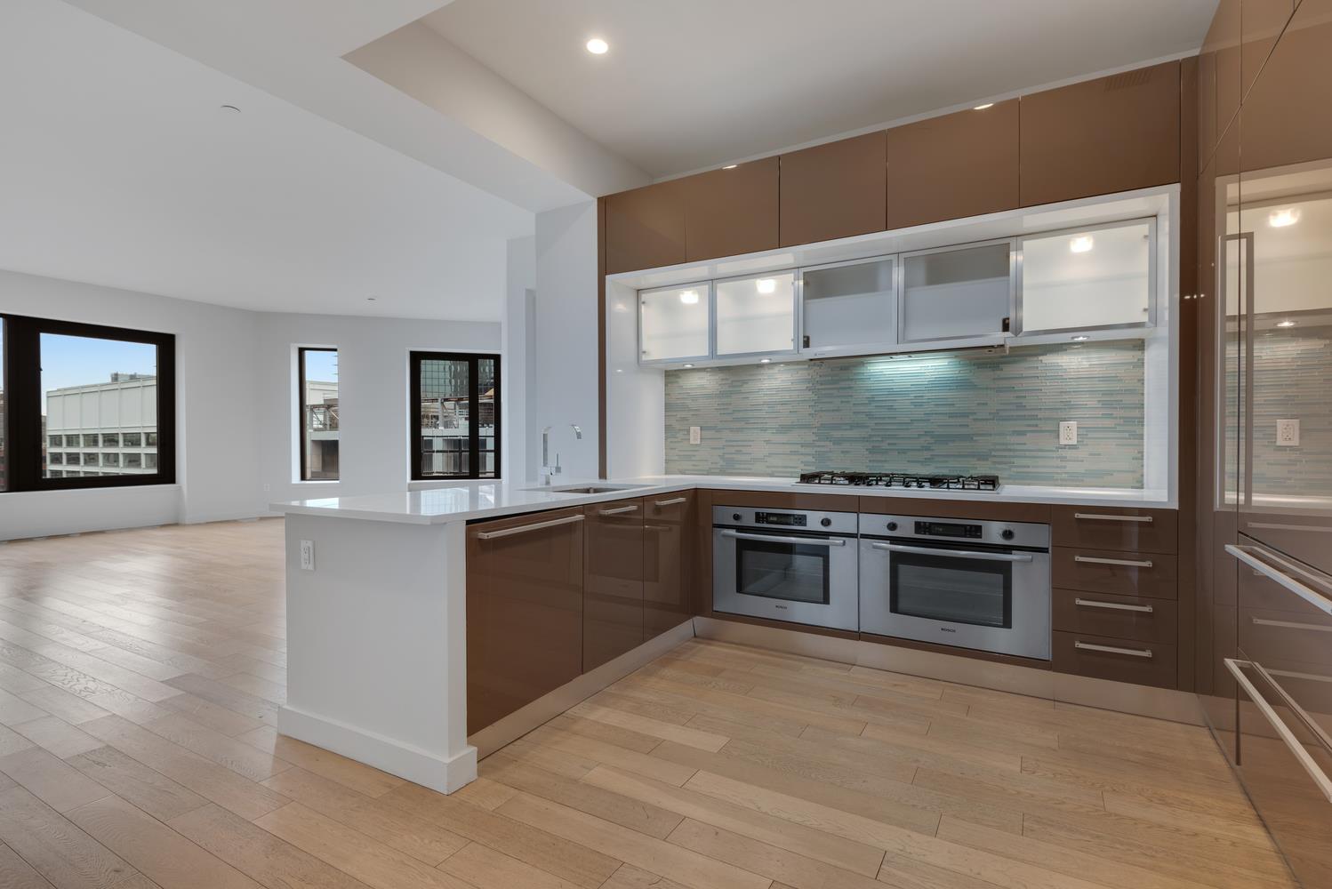 75 Wall Street, Apt 34-O