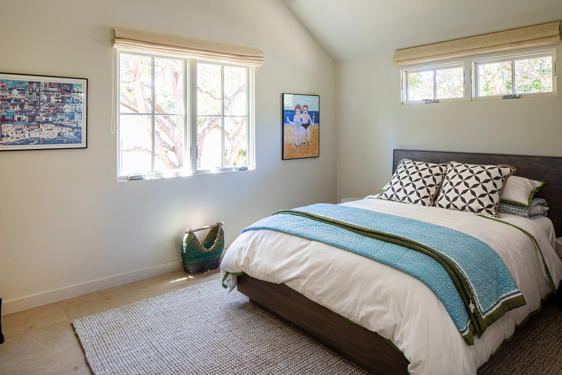 Immaculate by the Sea - Monte Verde & 13th SW Corner