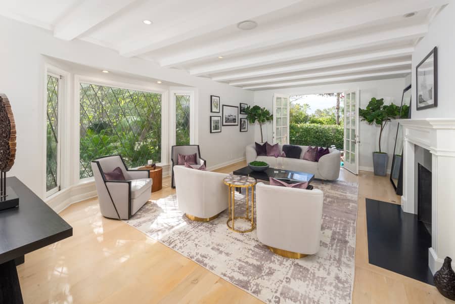 1423 N Doheny