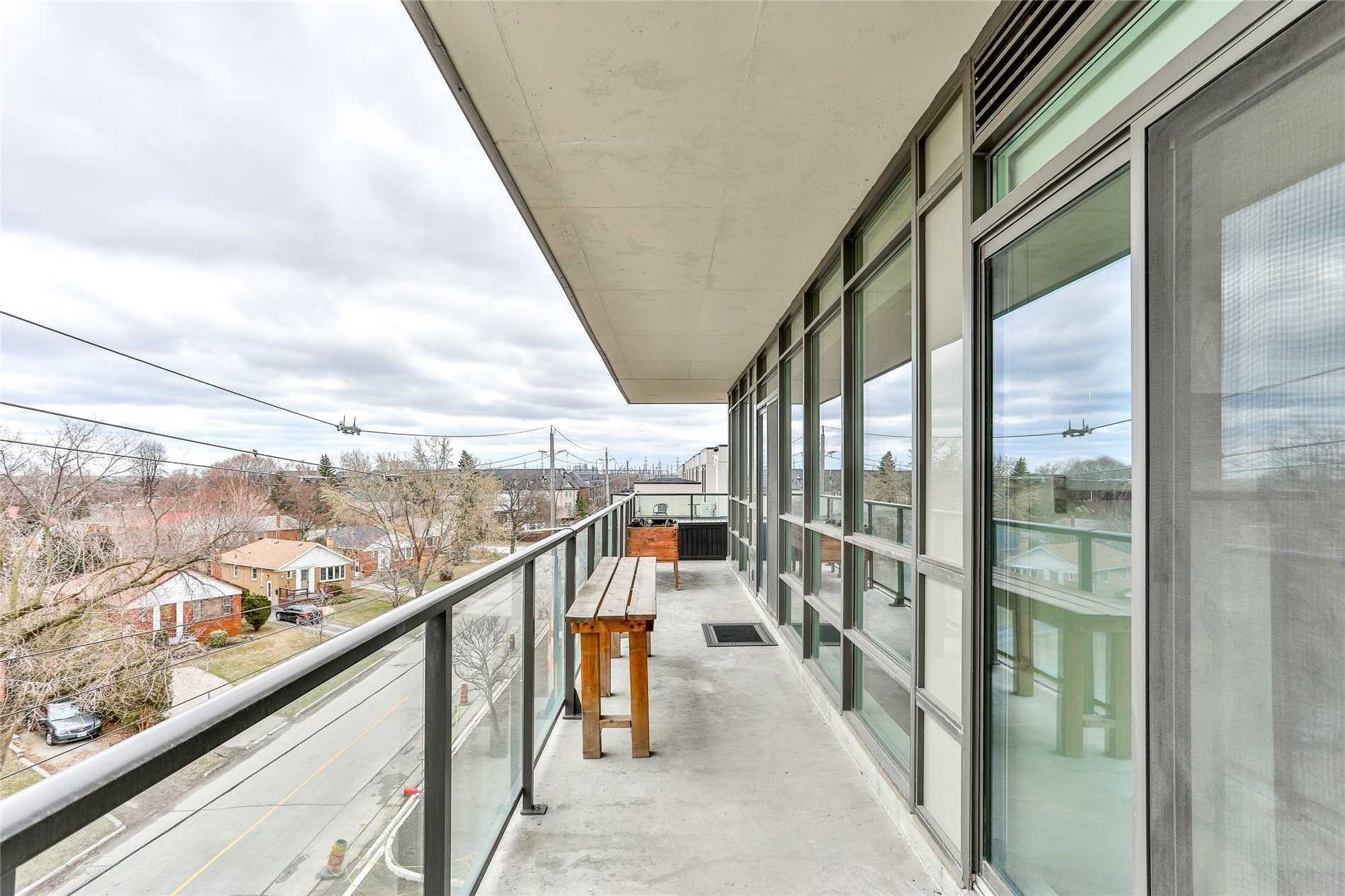 8 Fieldway Rd Unit: 401