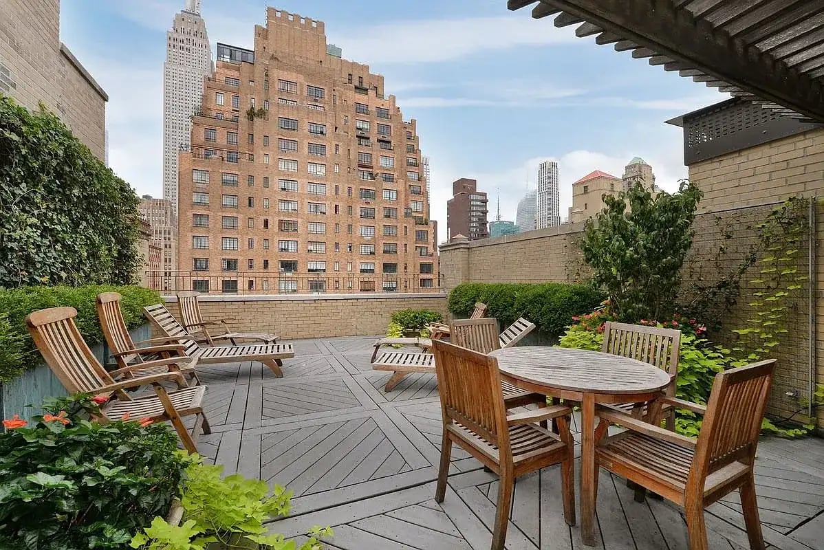 7 Park Ave, #19B