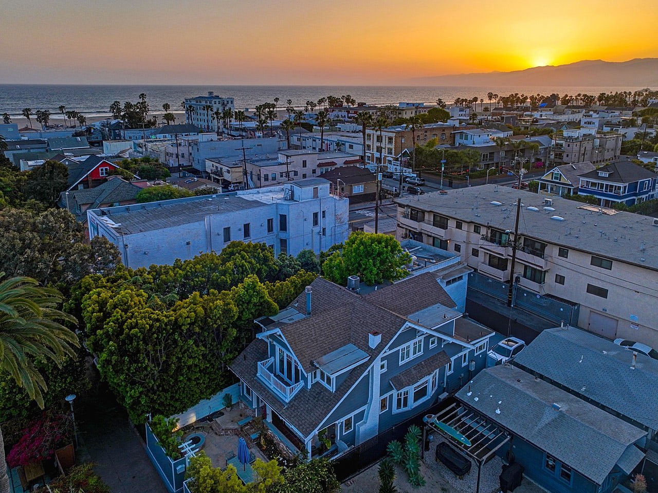 Venice Beach House - Dudley Ave