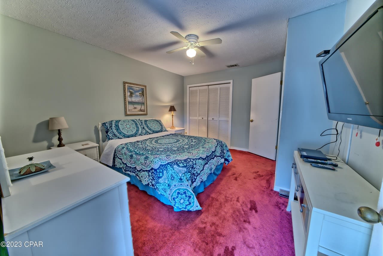 122 White Sandy Drive