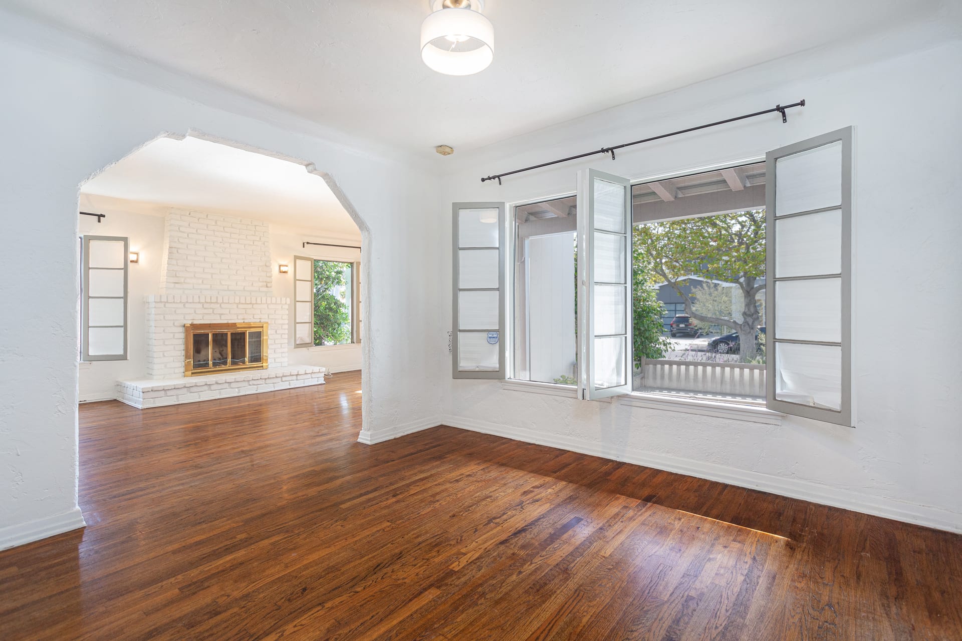 1769 S Shenandoah St, Beverlywood