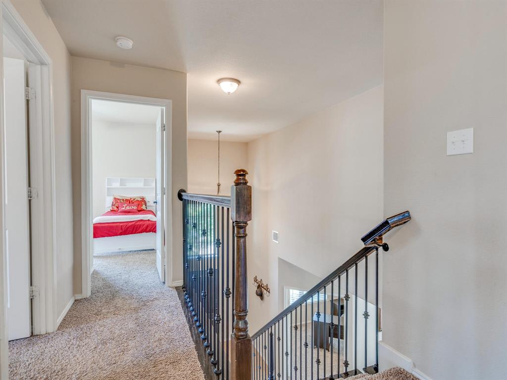 2509 Whispering Pines Drive