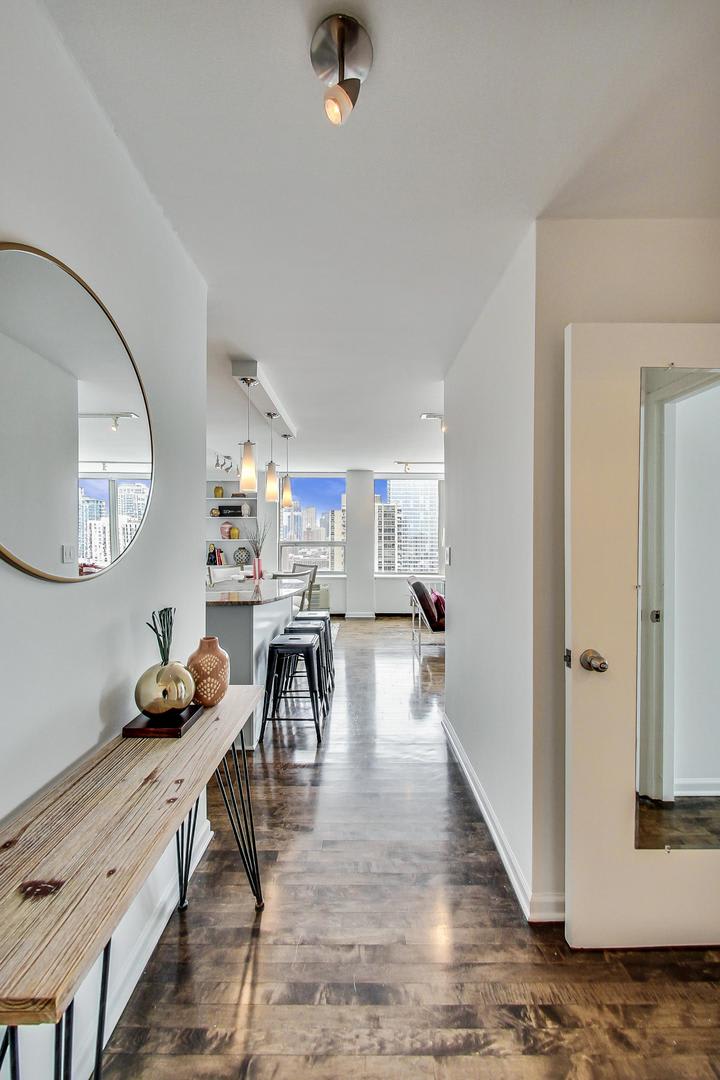 1355 N Sandburg Ter (No. 2501D)