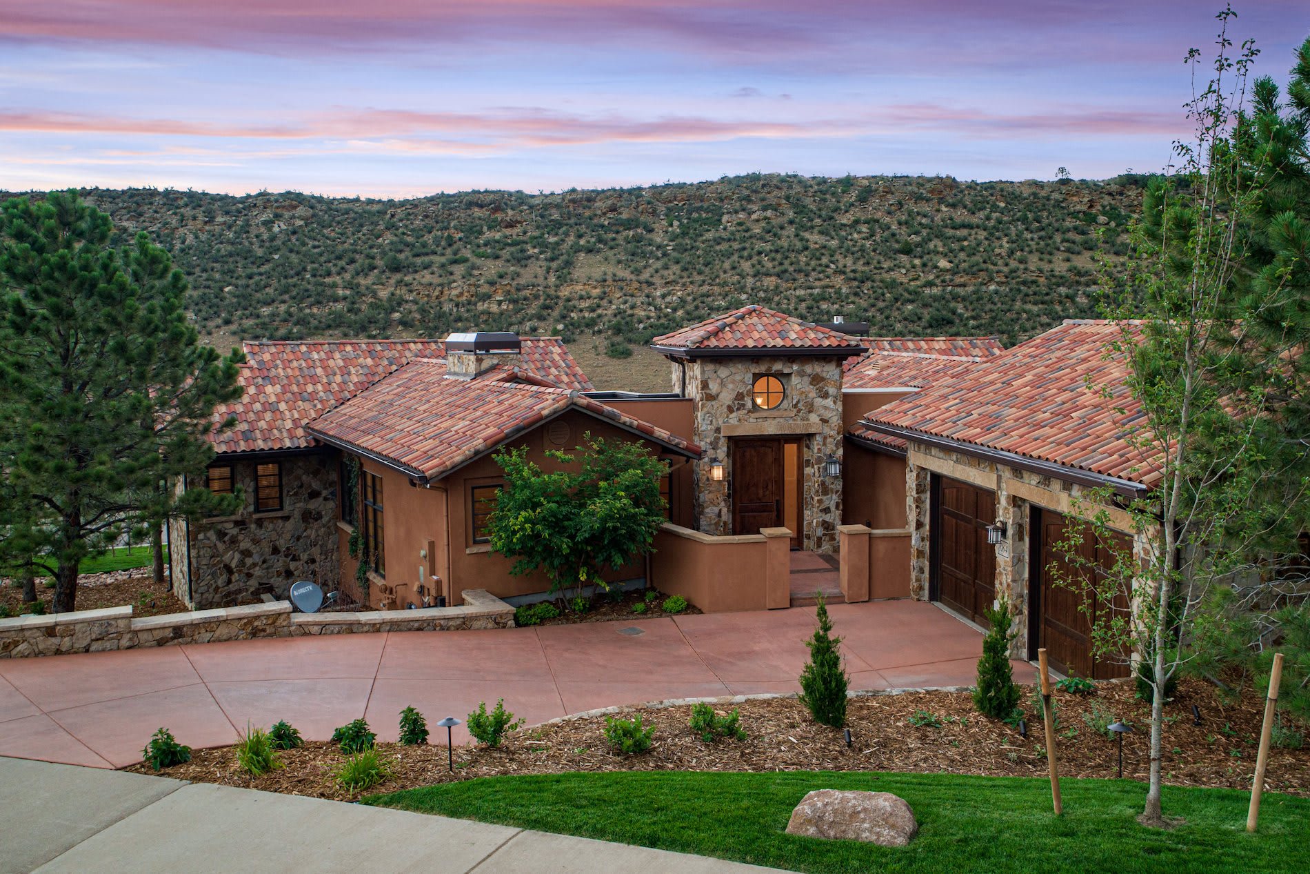 8164 Raphael Lane