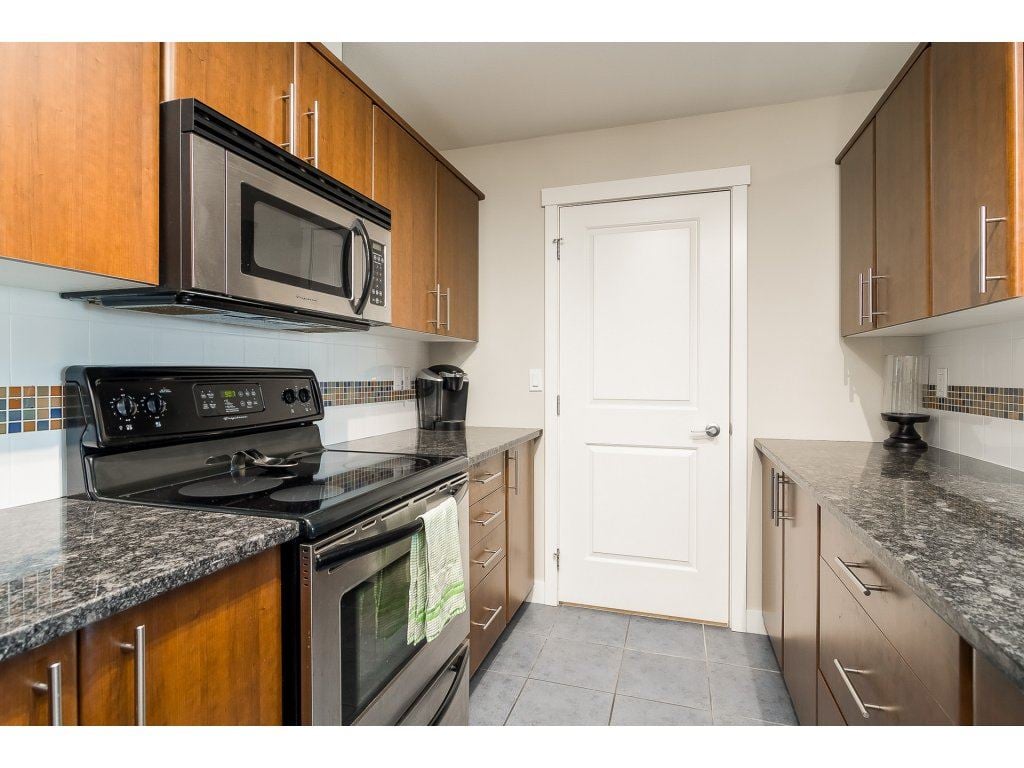 401-19340 65 Ave