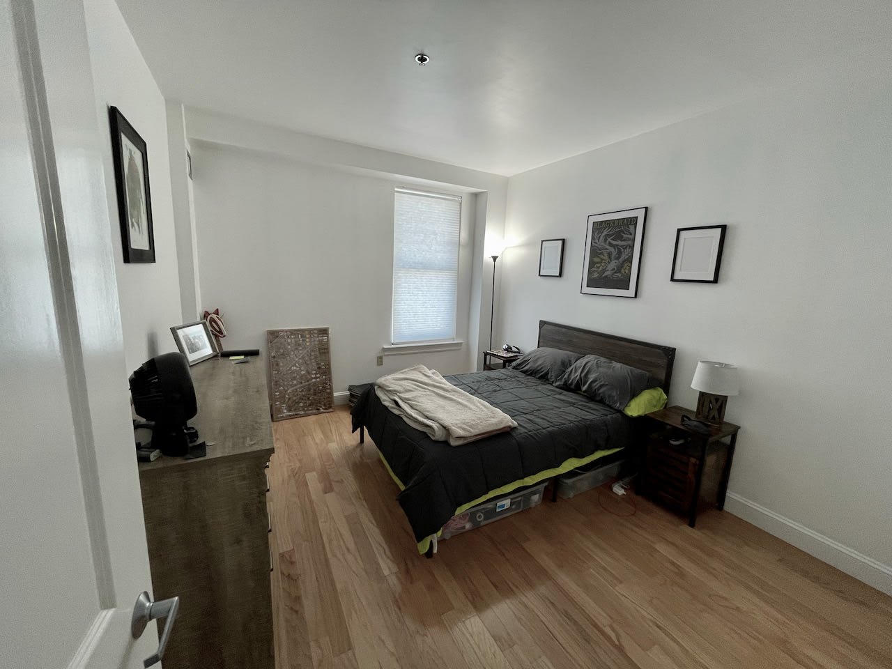 Washington Street 1 Bed 1 Bath - Renovated W. Garage Parking (INCLUDED), Central Air and Common Outdoor Space! 