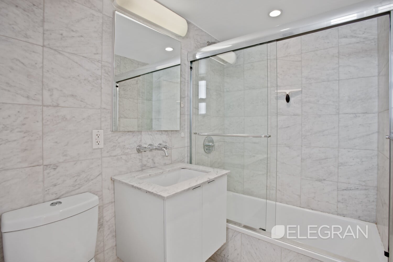 200 E 35th St, Unit 4