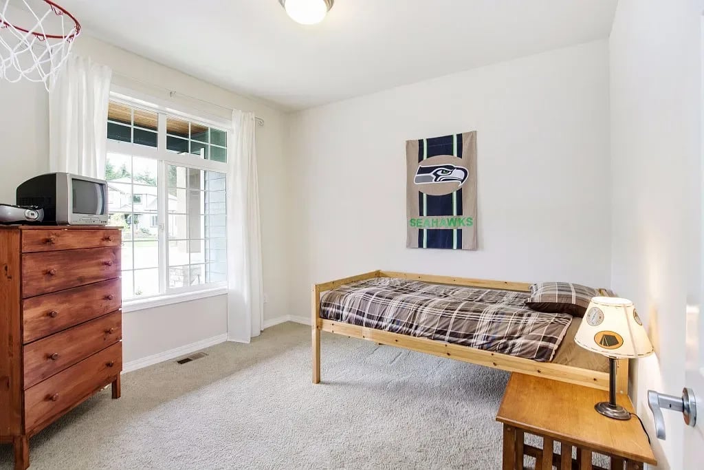 20303 197th Ave E