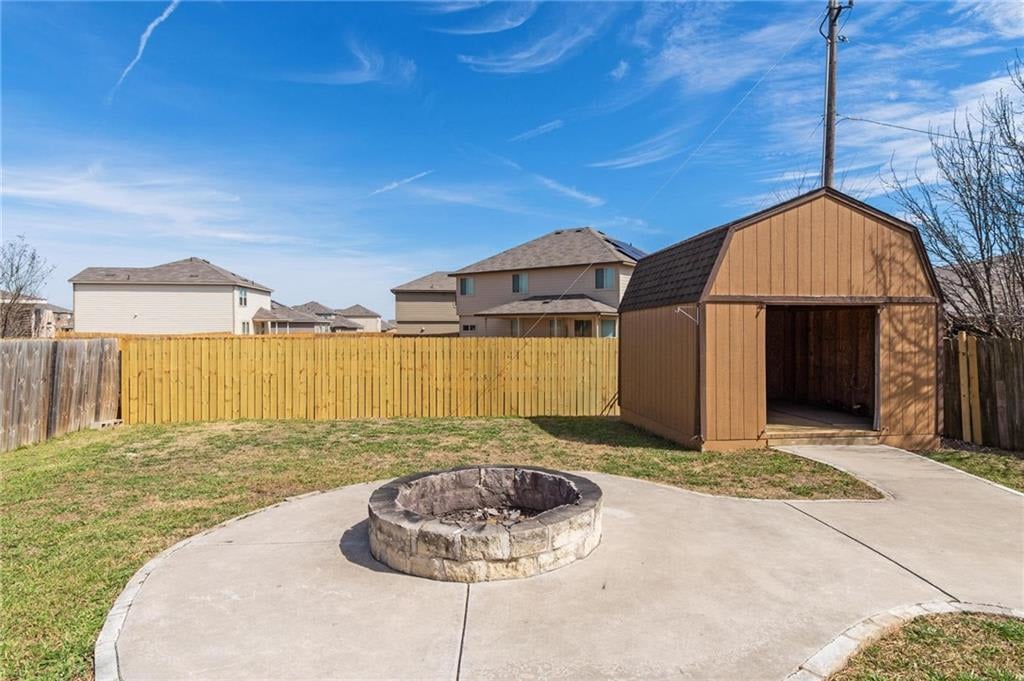 412 Copper Ln, Jarrell, Texas 76537