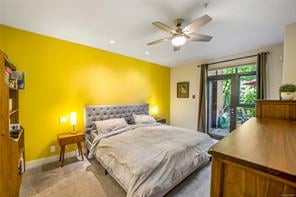 104-300 Waterfront Cres