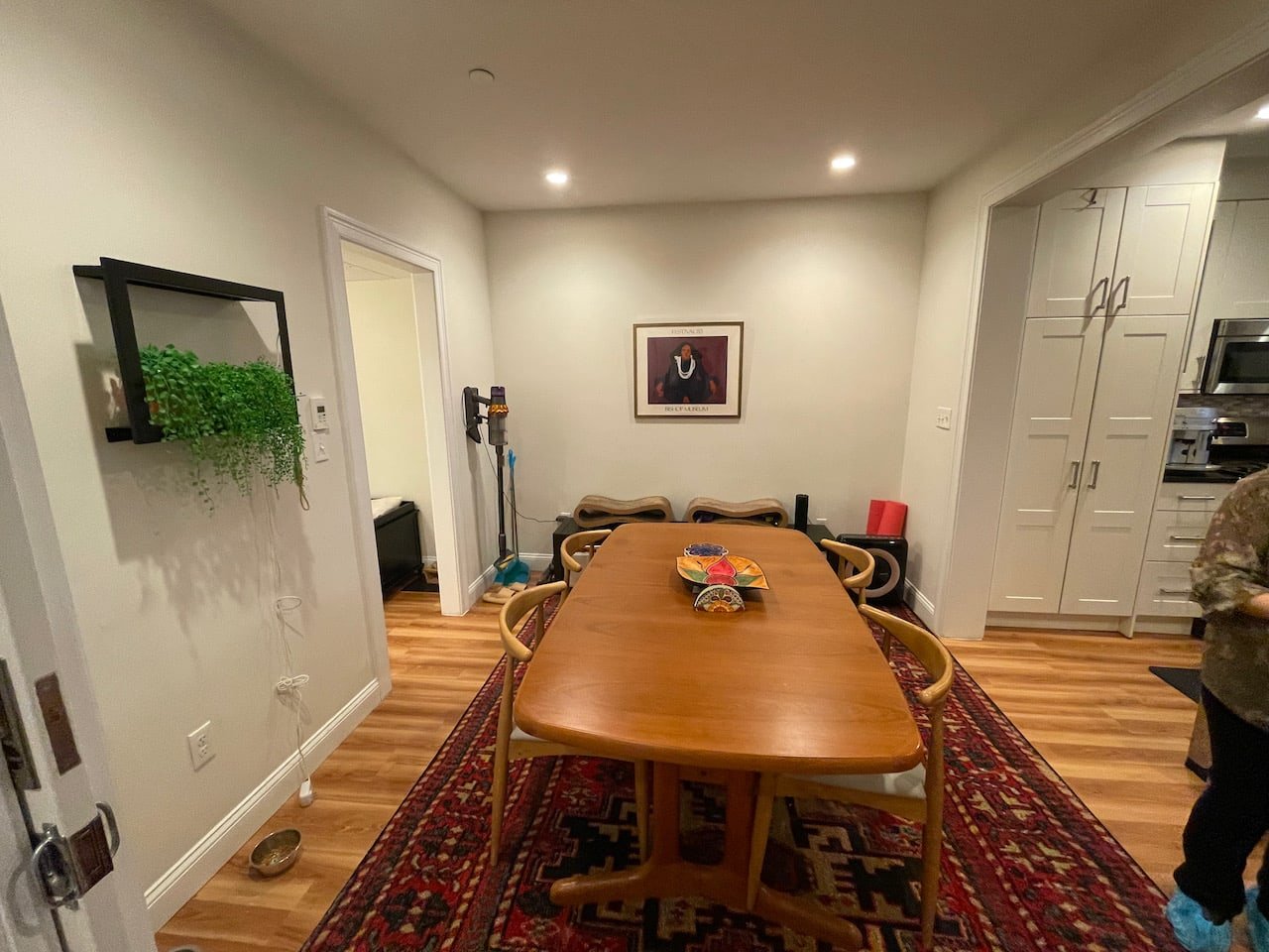 Mass Ave @ Washington - South End 2.5 Bed 2.5 Bath w. Private Patio, Laundry and Central Air! 7/1