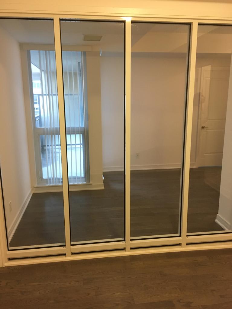 9201 Yonge St Unit: 519