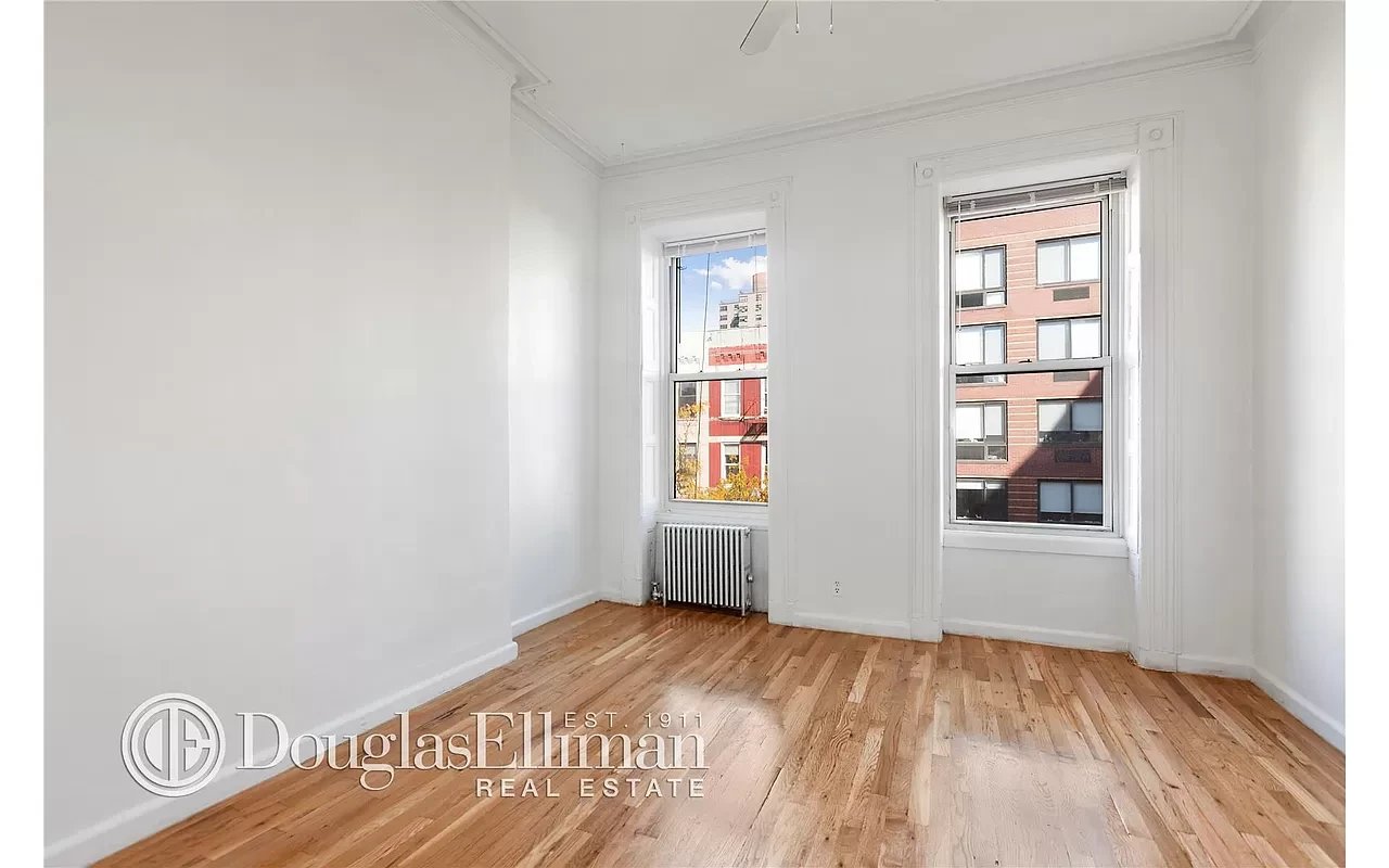312 East 105th Street Unit: 4W