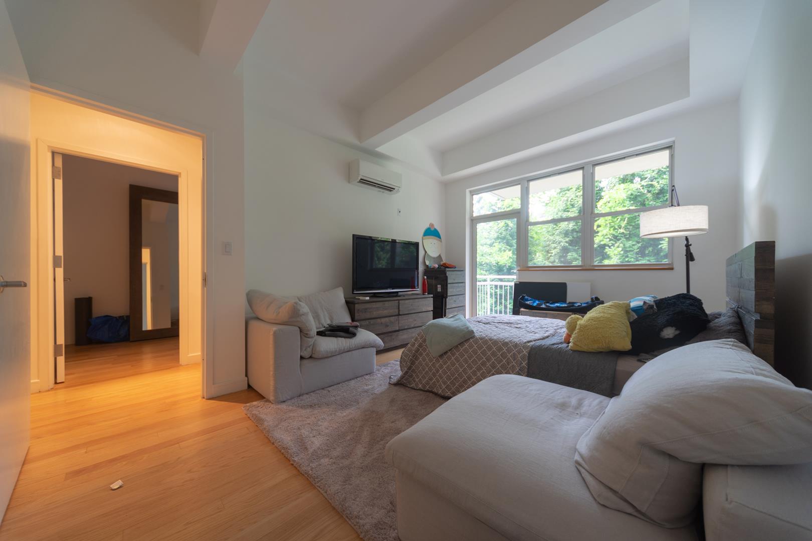 328 Dean Street, Apt 1-C