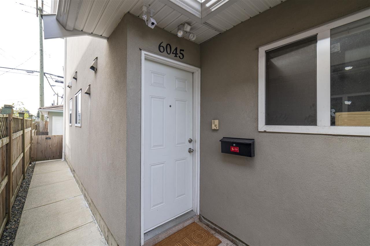 6045 Main St