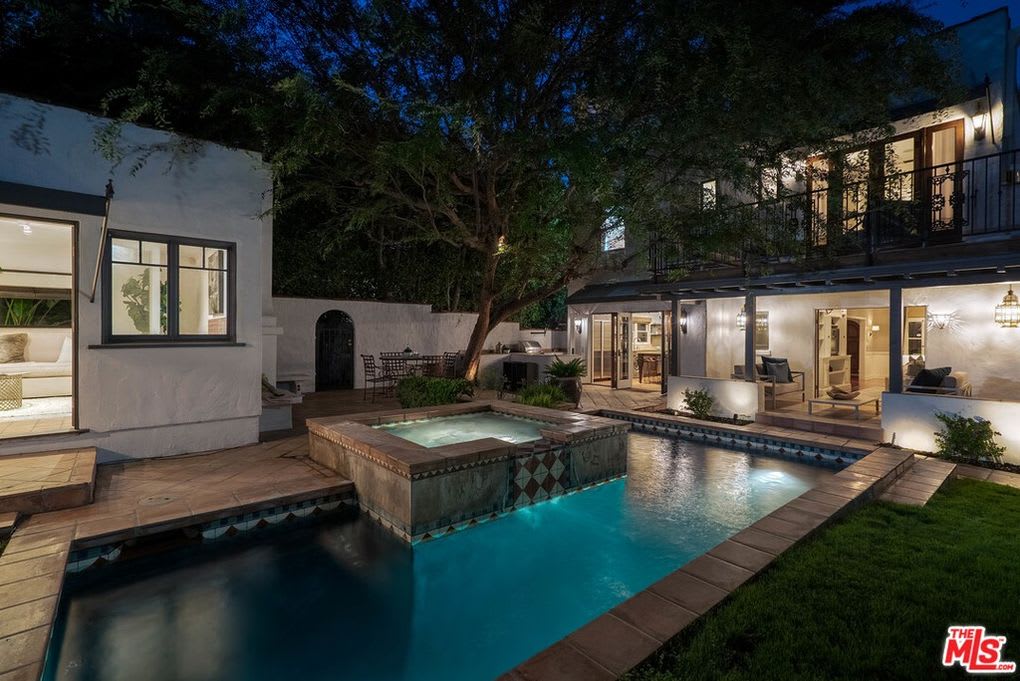 1545 N Orange Grove Ave 