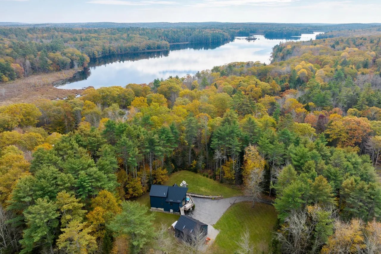 New Waterfront Listing! 20 Shamrock Lane, Damariscotta, Maine – $659,000