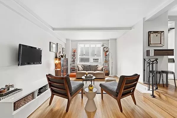 200 West 20th Street Unit: 408