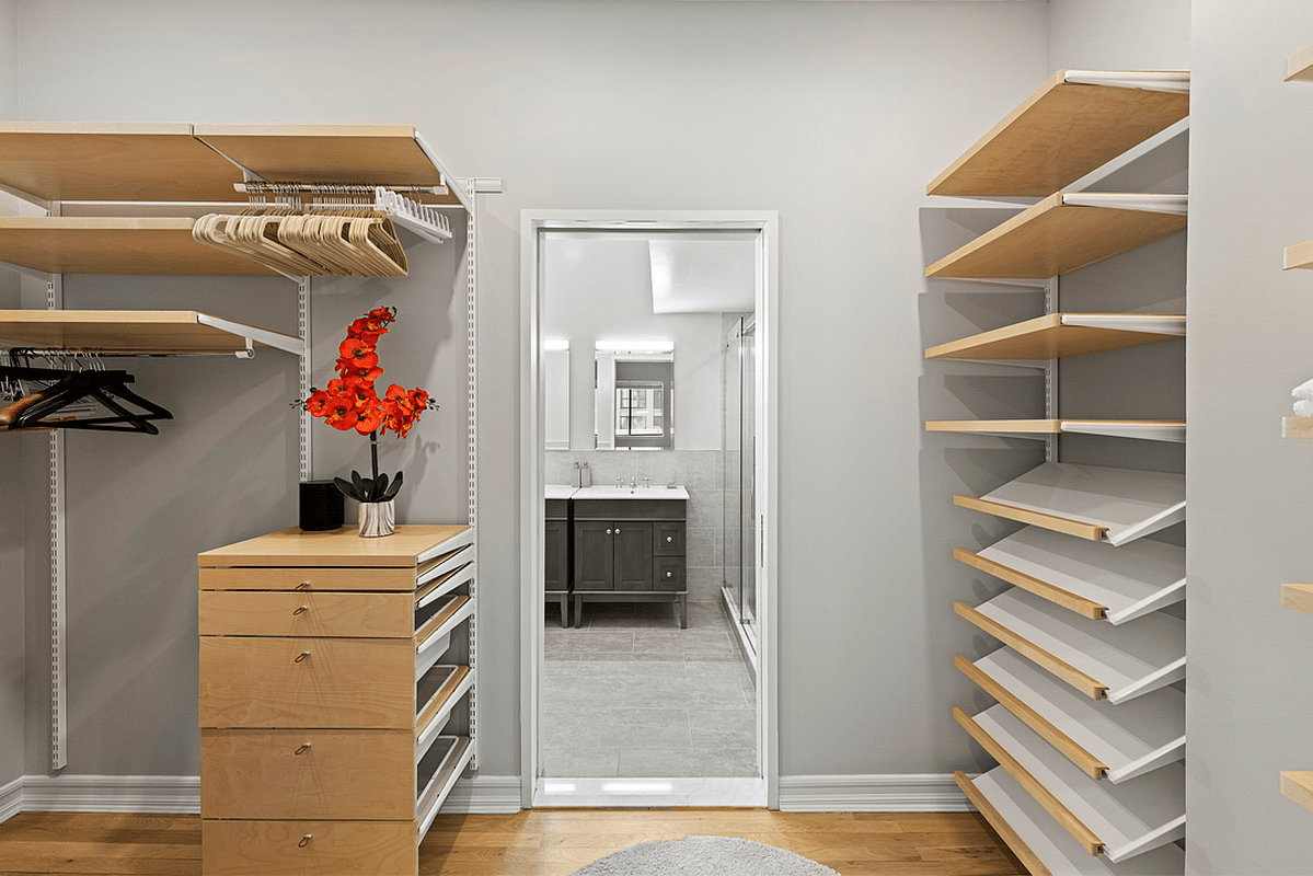 138-140 W 23rd St #2C