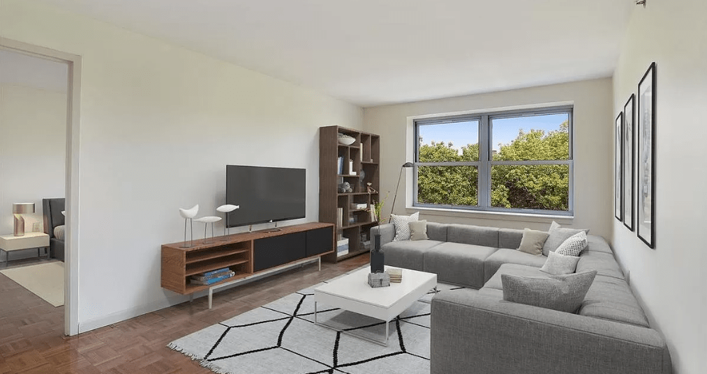 218 Myrtle Ave Apt: 5E
