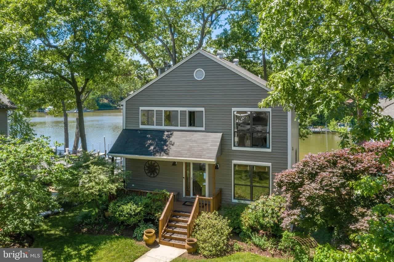 822 Mill Crk Rd