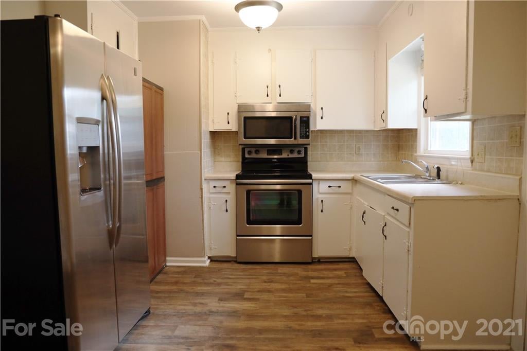 120 Frazier Dr