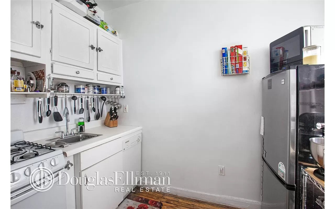 129 West 89th Street Unit: 45