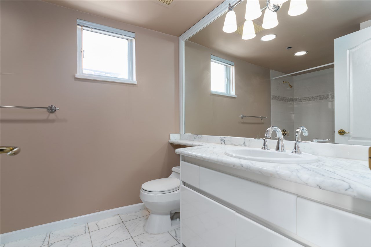 1101-1788 W Georgia St