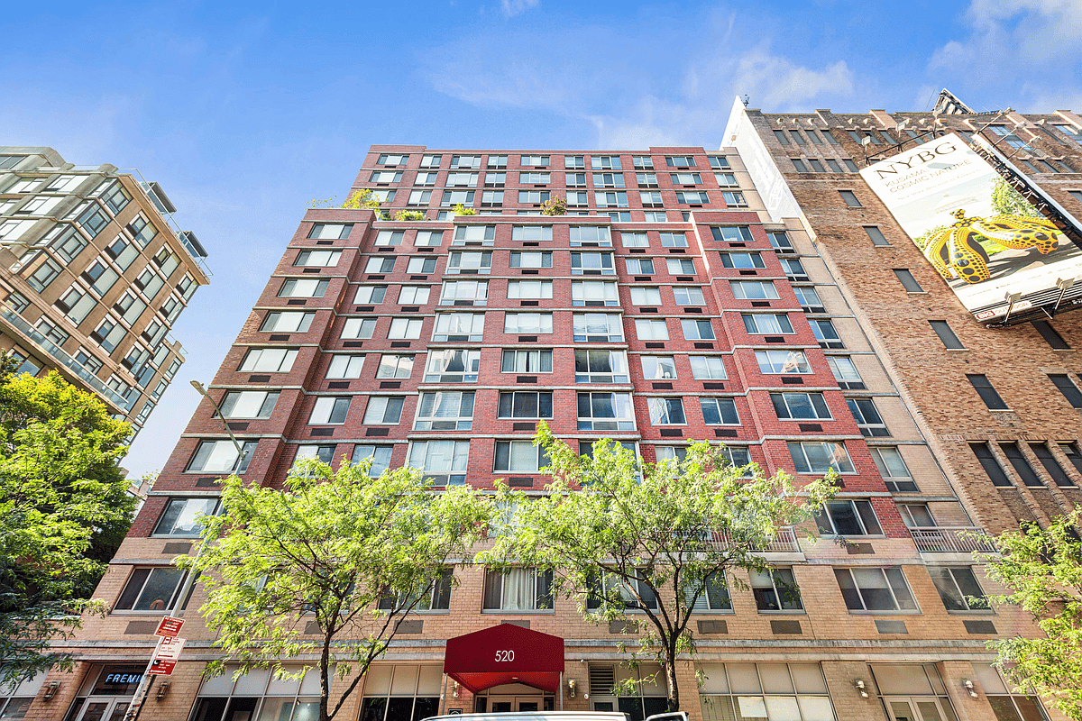 520 W 23rd St #6E