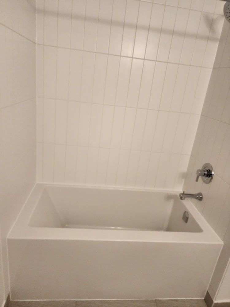 251 Manitoba St, Unit 2608