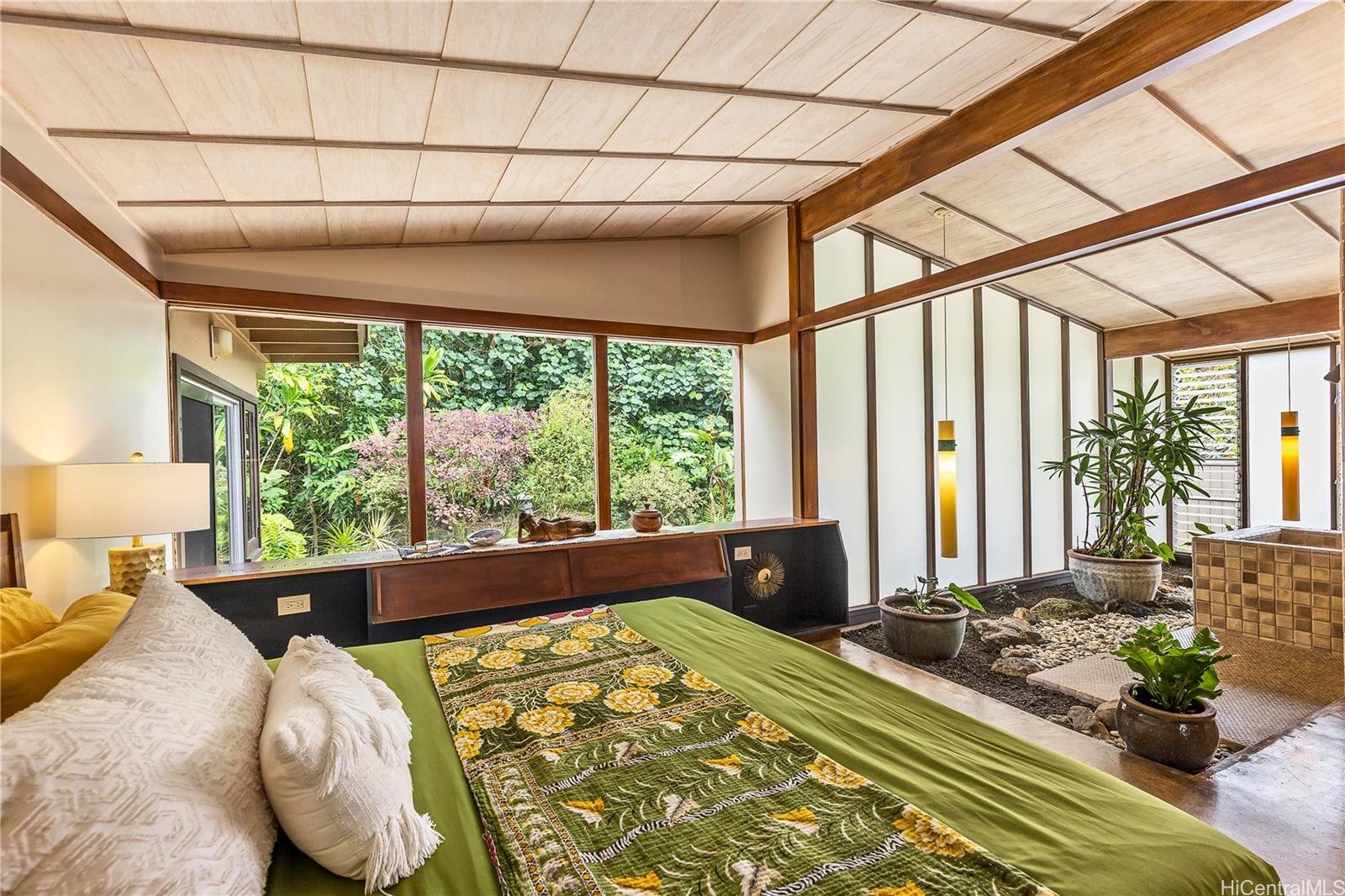 1245 Aloha Oe Drive (Buyer's Rep)
