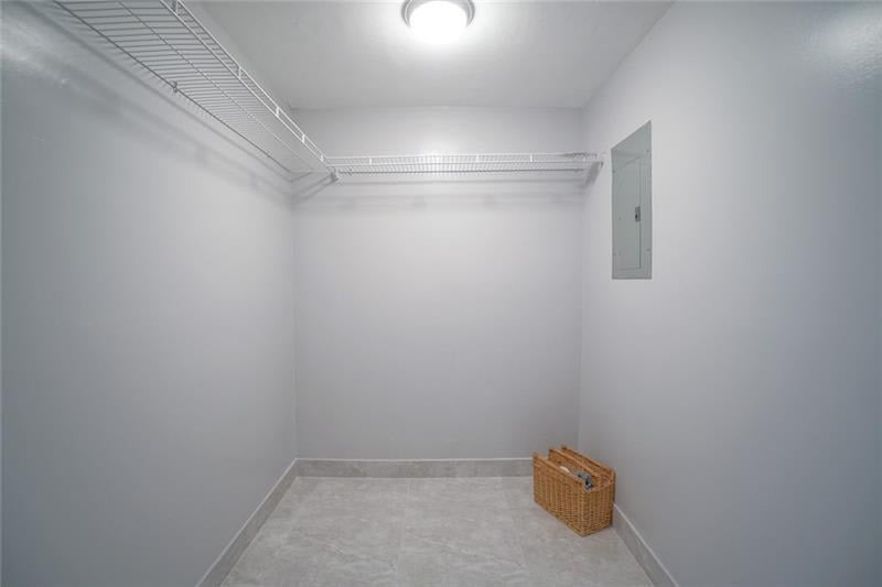 5171 NE 18th Ter