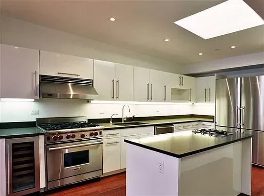 257 West 117th Street Unit: 6A