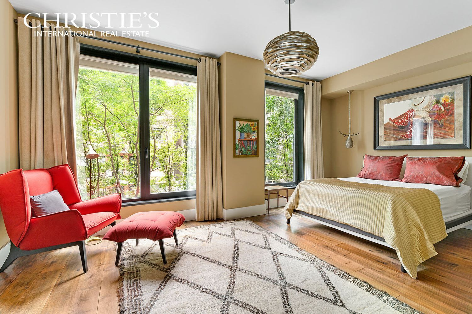 155 West 18th St, #304