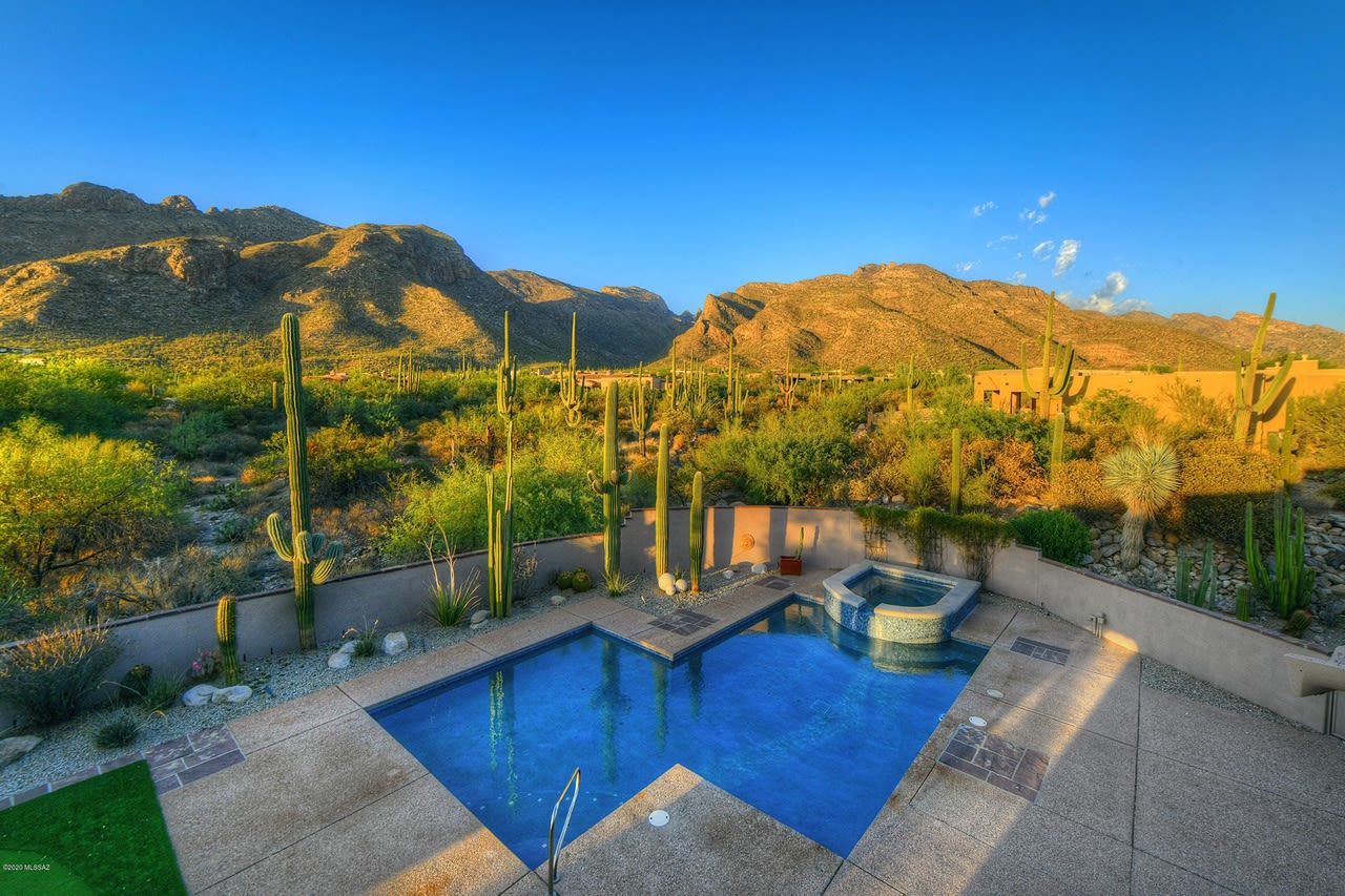 Desert Garden Drive