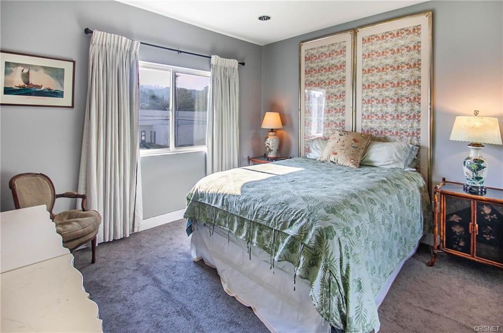 13004 Valleyheart Dr 303 Studio City, CA