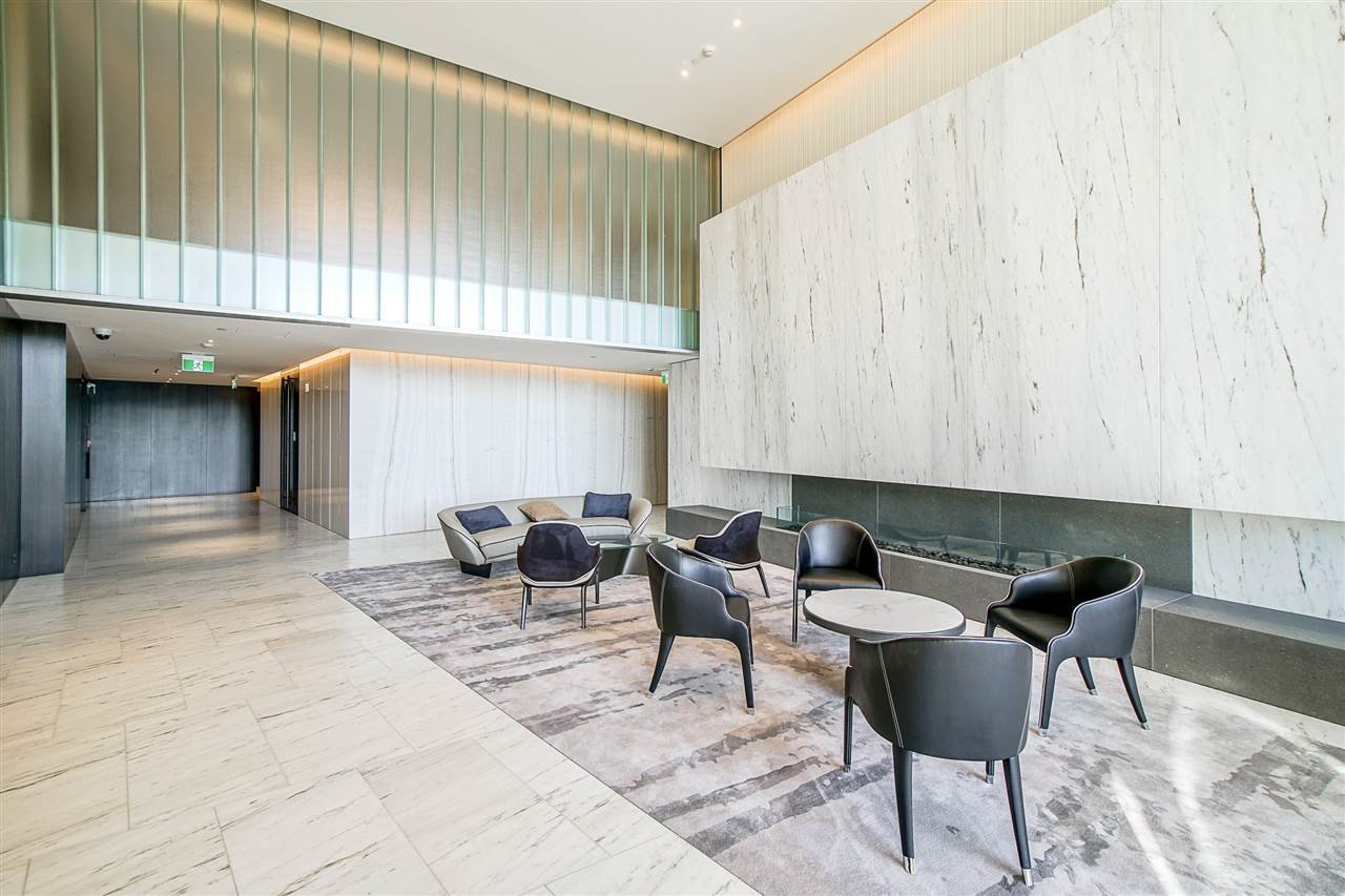 408-1327 Bellevue Ave