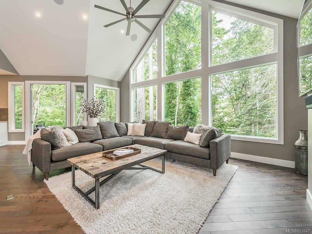 6238 Elizabeth Garden Ct
