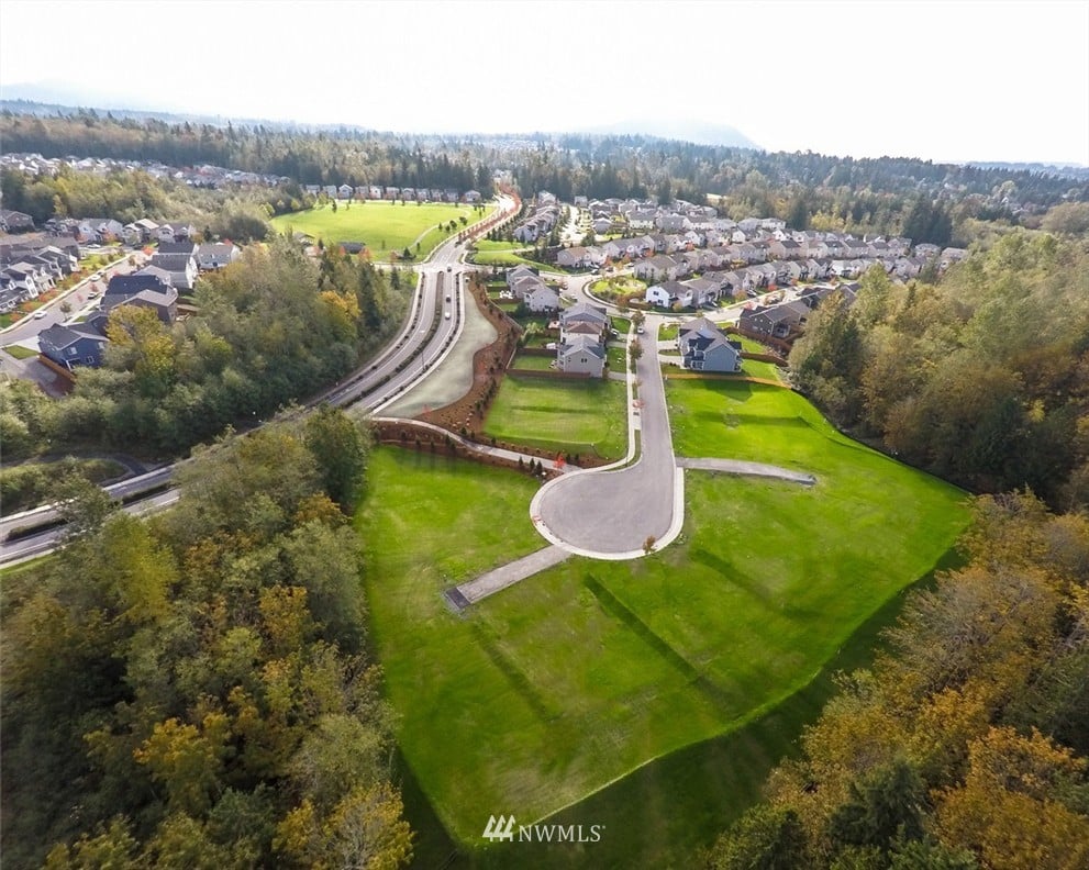 7-932 Clearwater Ct