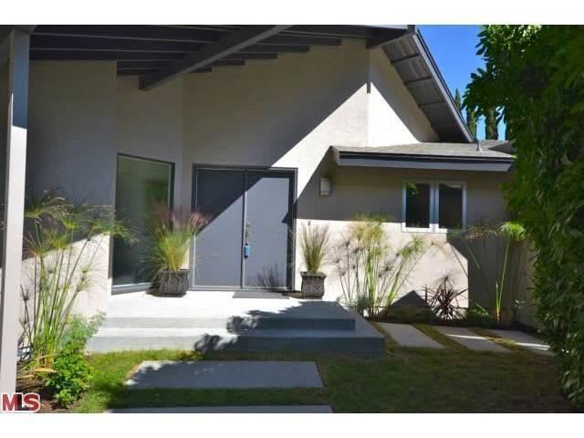 16965 Cotter Pl